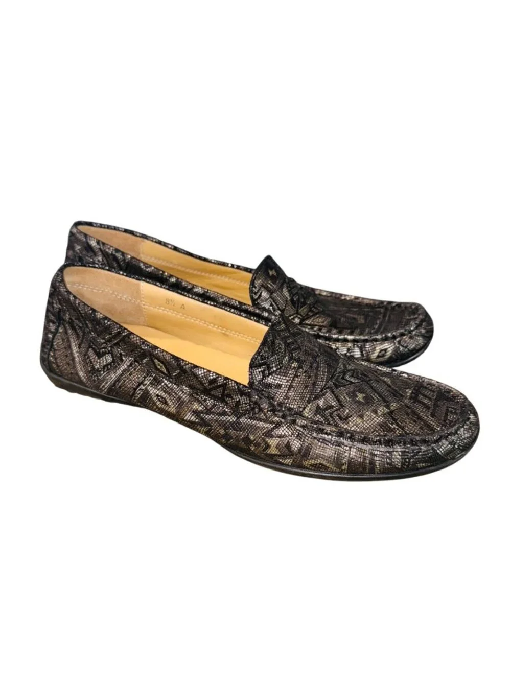Van Eli Womens 8.5 A Black Slip-On Loafers Geometric Pattern Leather Sole Preppy